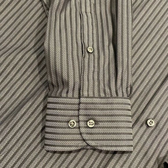 Hugo Boss Men’s Dress Shirt - Picture 4 of 5